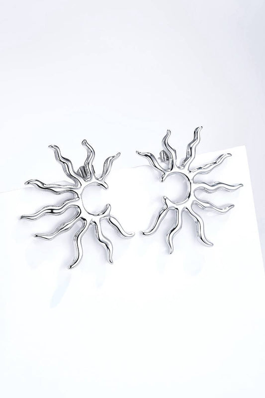 Brincos Stud Meio Sol