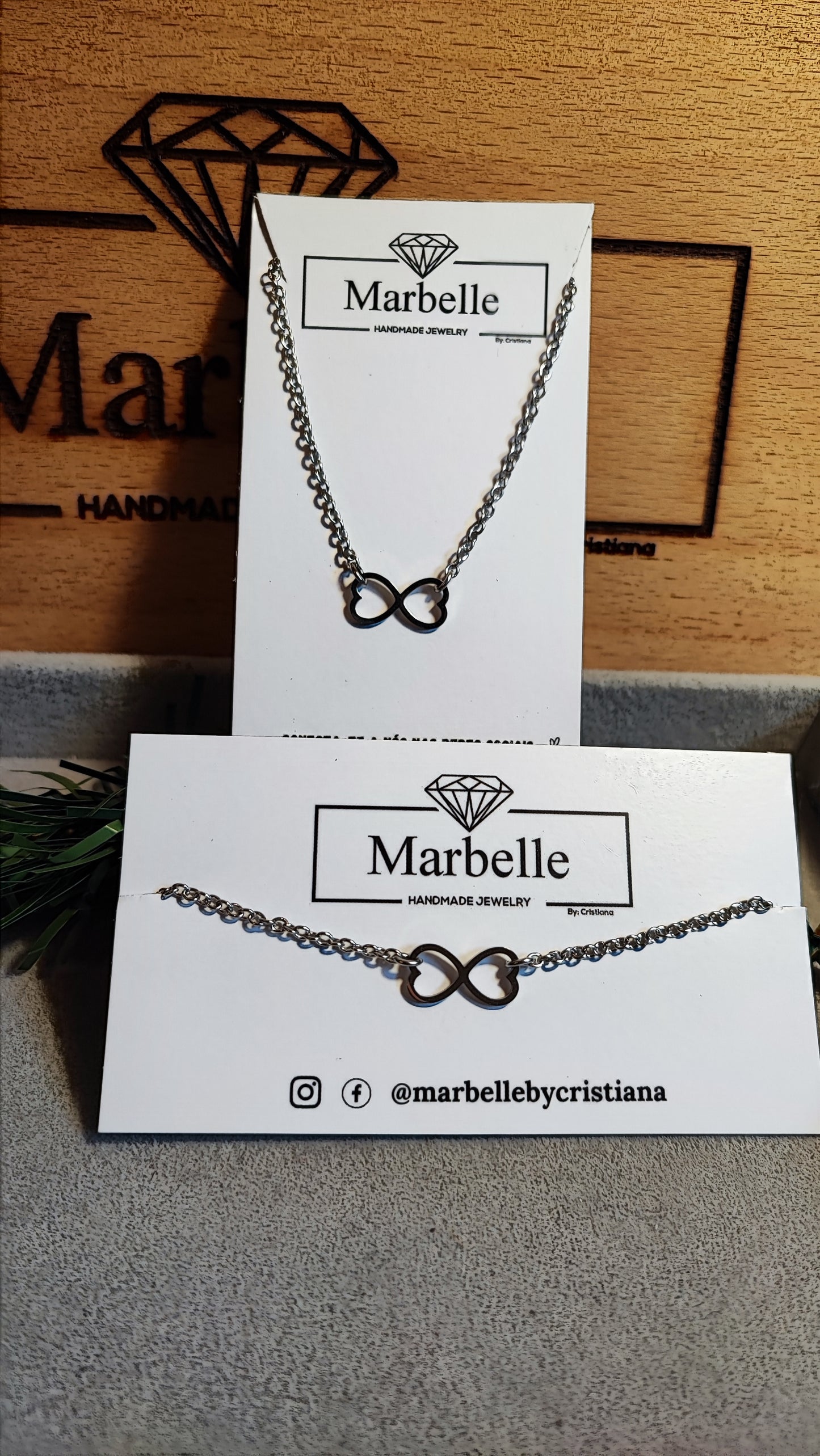 Conjunto Colar e Pulseira Amor Infinito